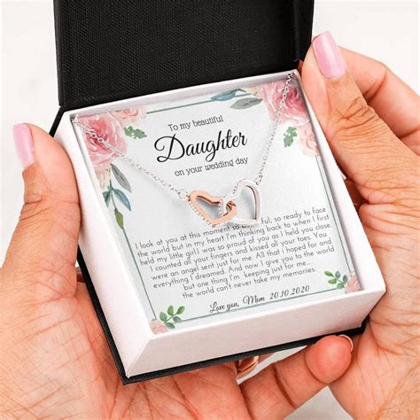 gift ideas for daughter's wedding